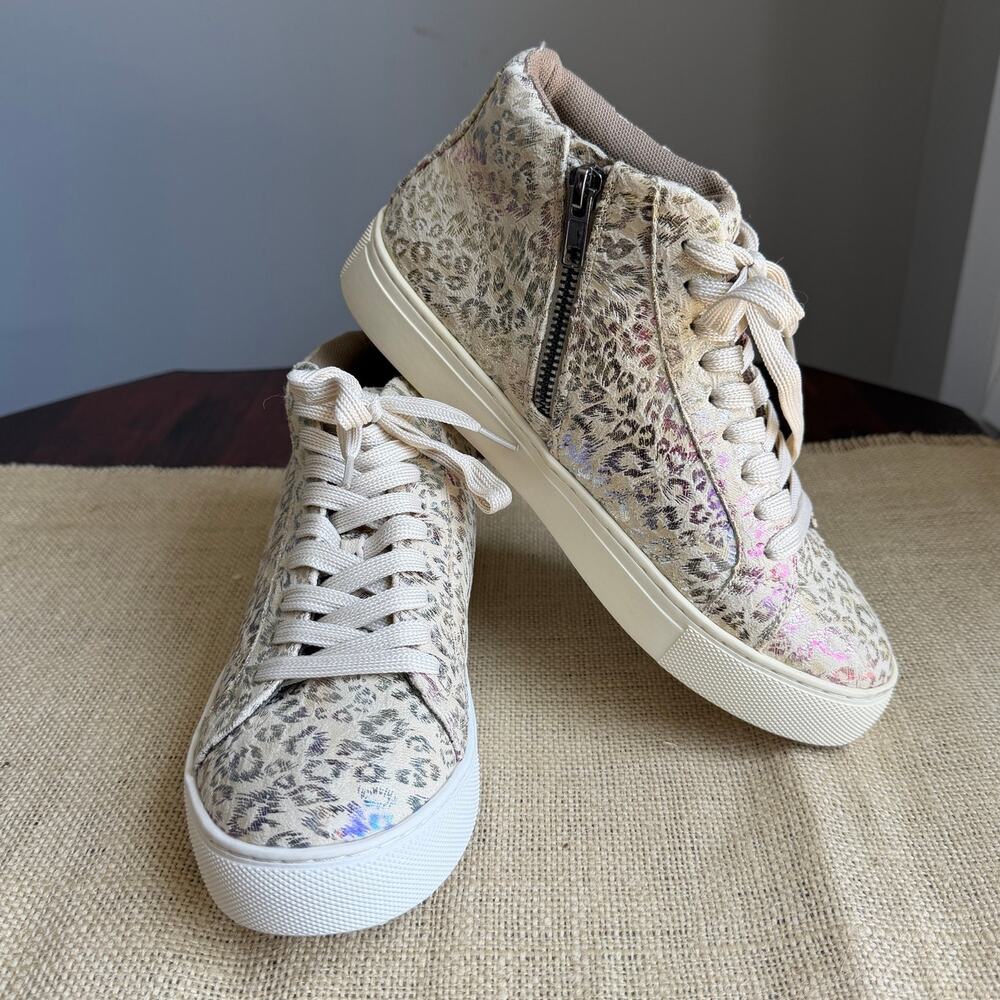 CORKYS Imagine Metallic Leopard Print High Top Sneaker Shoe Beige Size 7 NWOT
